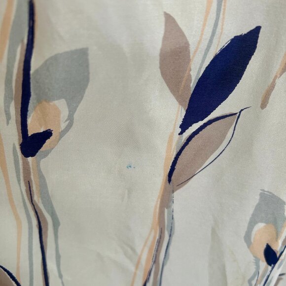 Anthropologie | Isabella Sinclair Red and Navy Floral Silk Dress - Picture 7 of 8